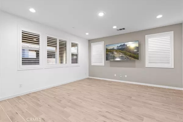 Ontario, CA 91762,4877 S Avocado Trail