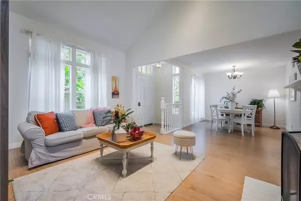 Irvine, CA 92612,19 Dartmouth