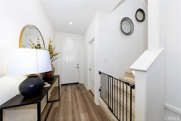 Fontana, CA 92336,16738 Petrus