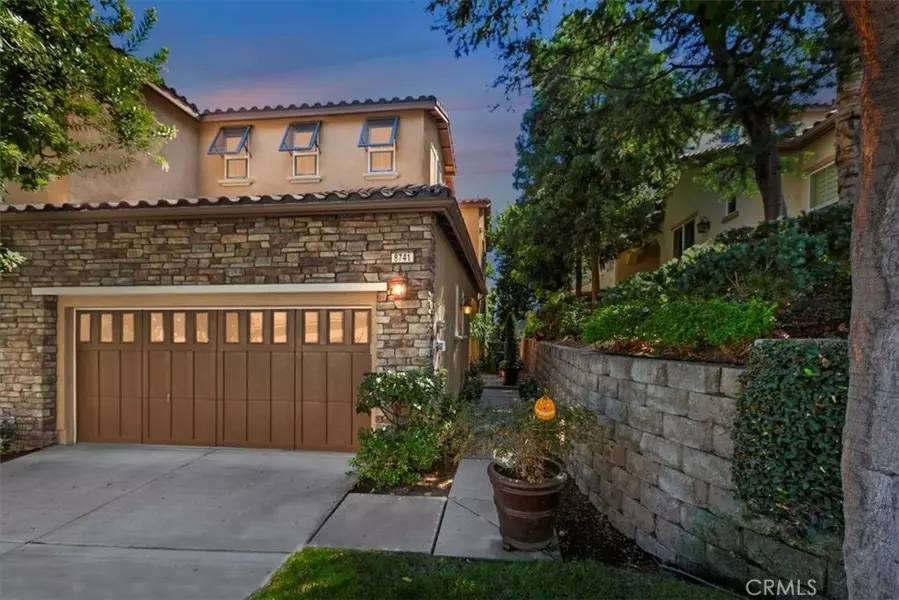 8741 Cuyamaca ST, Corona, CA 92883
