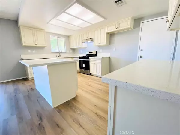 Palmdale, CA 93591,16716 Stagecoach