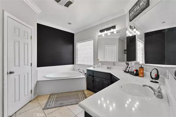 Riverside, CA 92505,5649 La Sierra