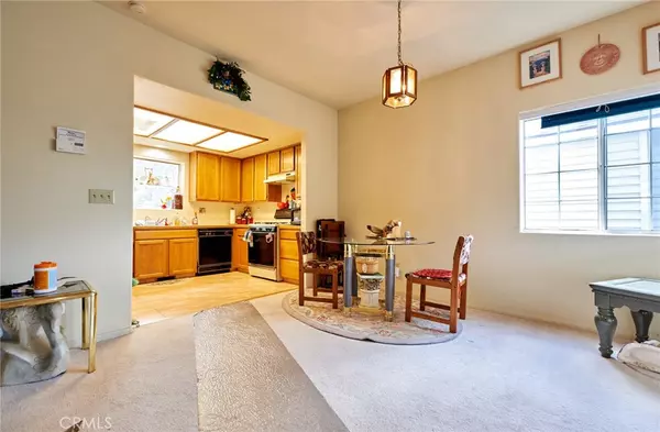 Running Springs, CA 92382,33361 Carlock DR