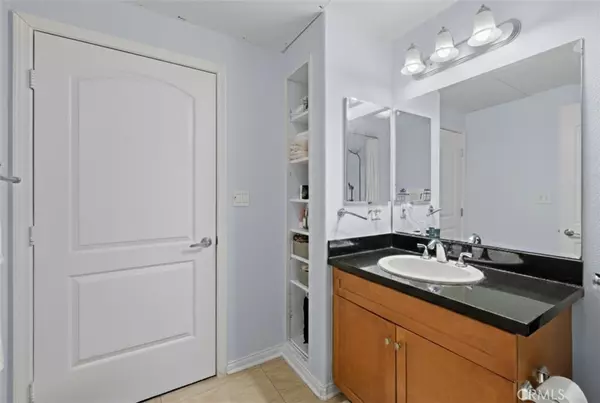 Los Angeles, CA 90031,360 W Avenue 26 #401