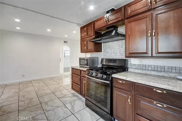 San Dimas, CA 91773,1623 W Benbow ST