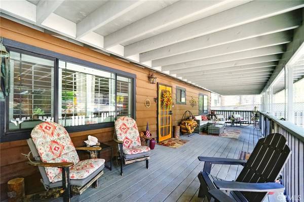 Wrightwood, CA 92397,5726 Lodgepole DR