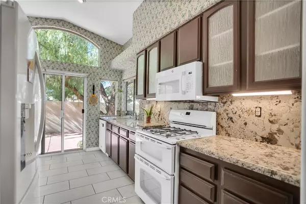 Banning, CA 92220,917 Laguna Seca CT