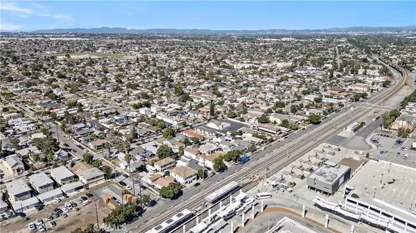 Compton, CA 90220,309 N Willowbrook AVE