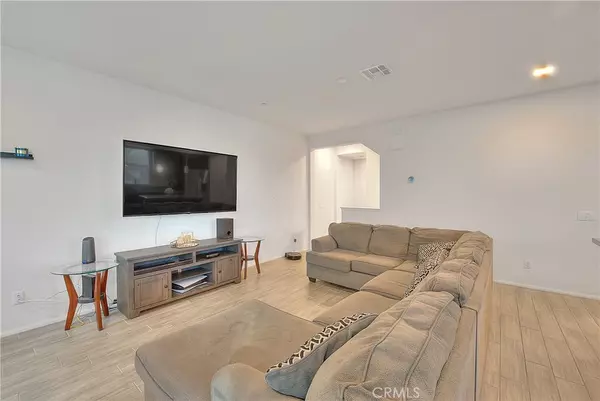 Rancho Cucamonga, CA 91730,7718 Haywood