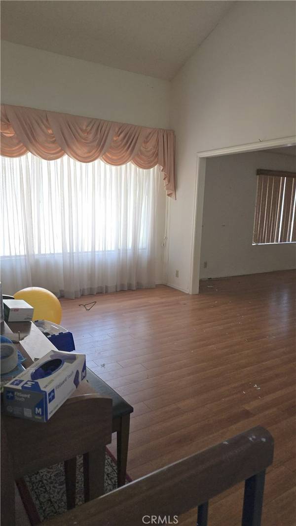 Walnut, CA 91789,1551 Walnut Leaf