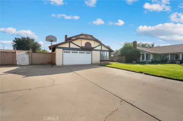 Rialto, CA 92376,131 S Lamarr