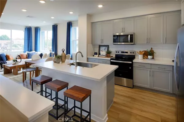 Riverside, CA 92503,3514 Van Buren BLVD