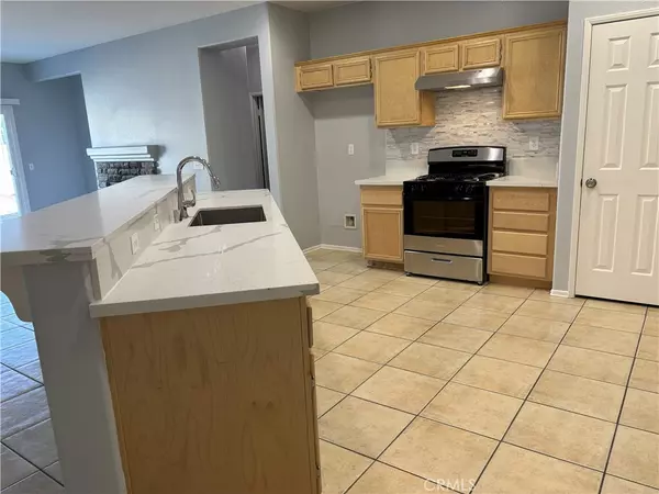 Victorville, CA 92392,11833 Dellwood