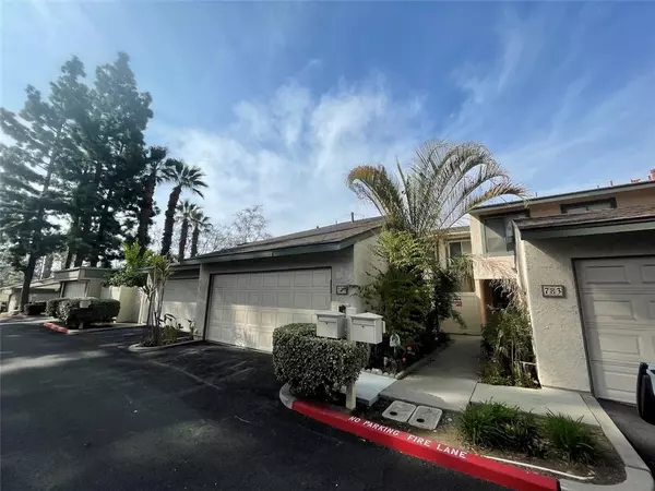 779 N Sequoia LN, Azusa, CA 91702