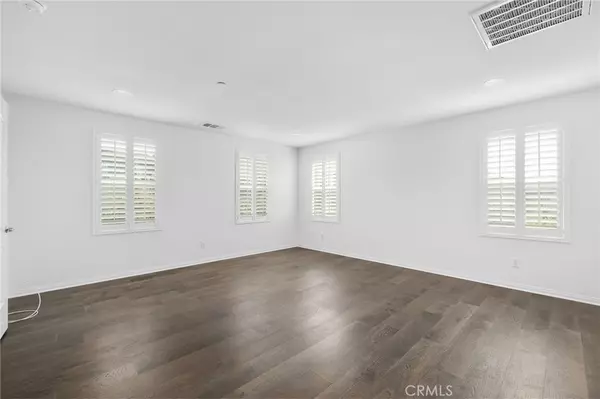 Claremont, CA 91711,2051 Liberty WAY