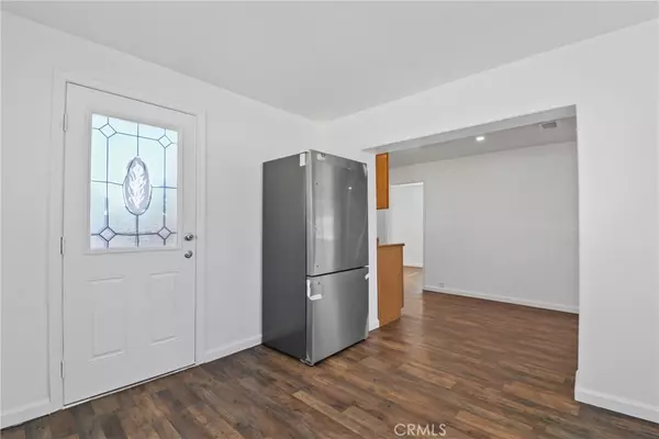 Fontana, CA 92335,8457 Hemlock AVE #1