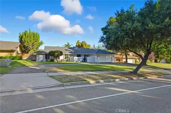 Redlands, CA 92373,1324 W Fern Ave