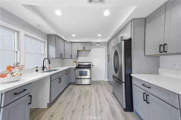 Redlands, CA 92373,1324 W Fern Ave