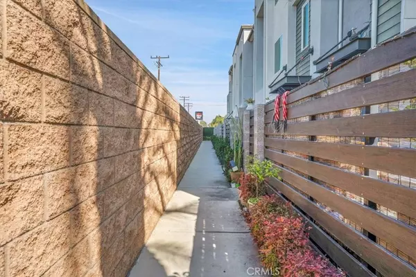 Gardena, CA 90247,14402 Kabana LN #2