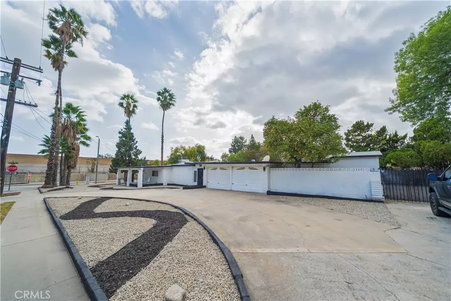 147 E Central, Monrovia, CA 91016