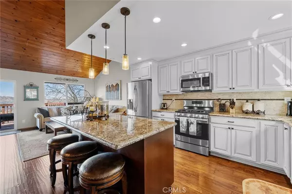 Lake Arrowhead, CA 92352,1430 Sequoia