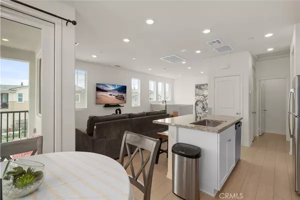 Fontana, CA 92336,16570 Wyndham #12