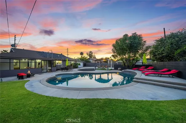 Canoga Park, CA 91303,22349 Vanowen