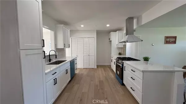 Montclair, CA 91763,10243 Fremont