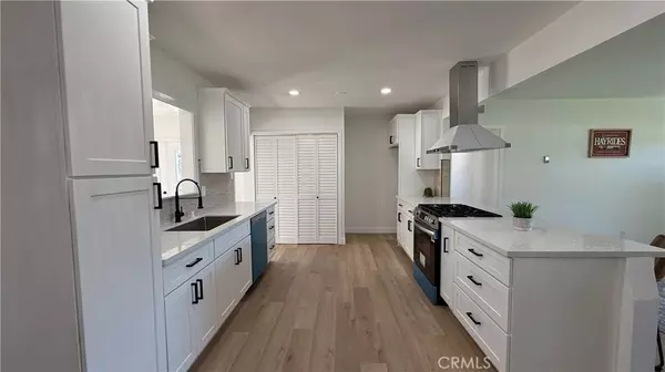 Montclair, CA 91763,10243 Fremont