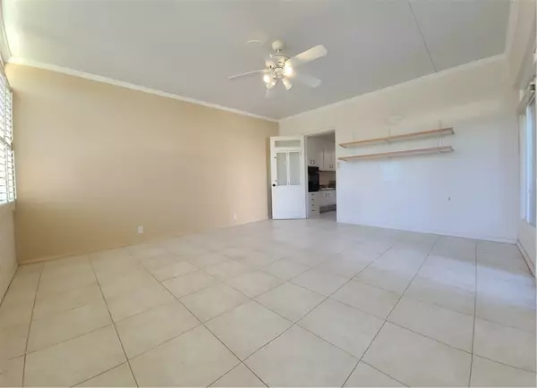 Laguna Woods, CA 92637,494 Calle Cadiz #B