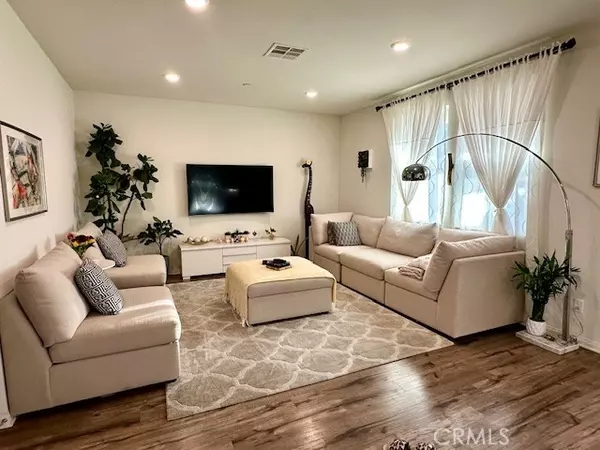 Fontana, CA 92336,5580 Bertini