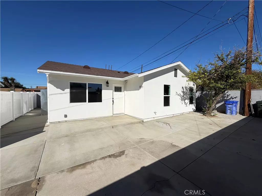 Fontana, CA 92335,16822 Randall AVE #2