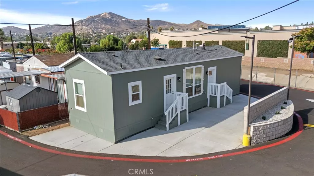 Jurupa Valley, CA 92509,6154 Mission BLVD #55