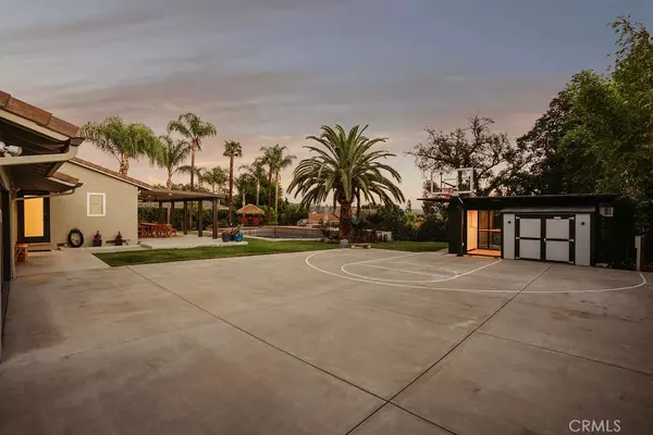 Glendora, CA 91741,19022 W Leadora AVE