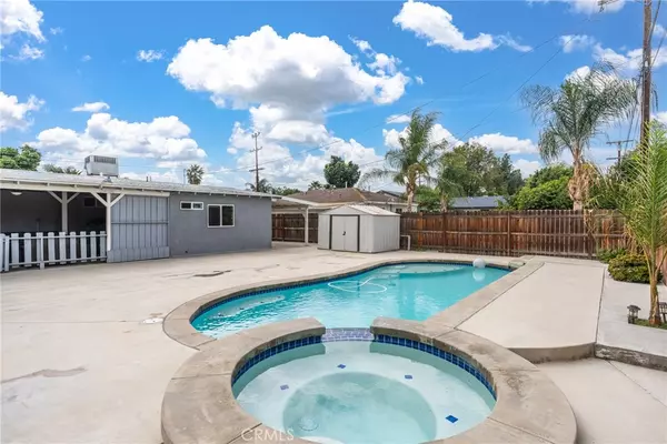 Rialto, CA 92376,276 Merrill