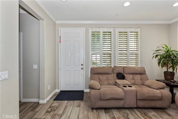 Fontana, CA 92336,15723 Parkhouse DR #97