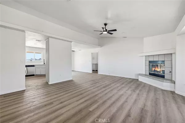 Apple Valley, CA 92308,10973 Nambe