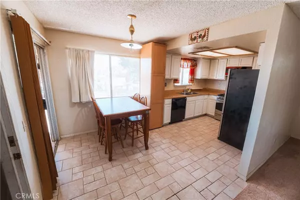 Lancaster, CA 93535,40964 156th E