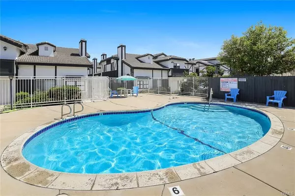 Alhambra, CA 91801,217 E Commonwealth #F