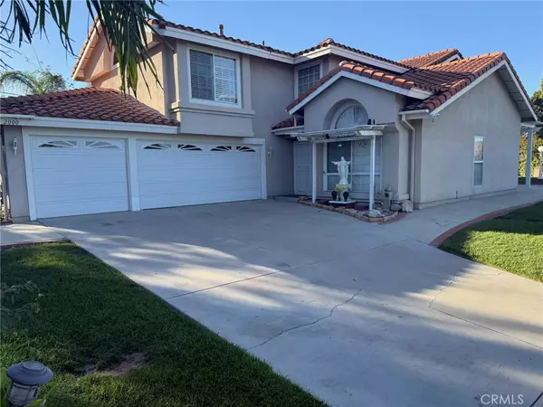 Riverside, CA 92503,2000 Citrus wood