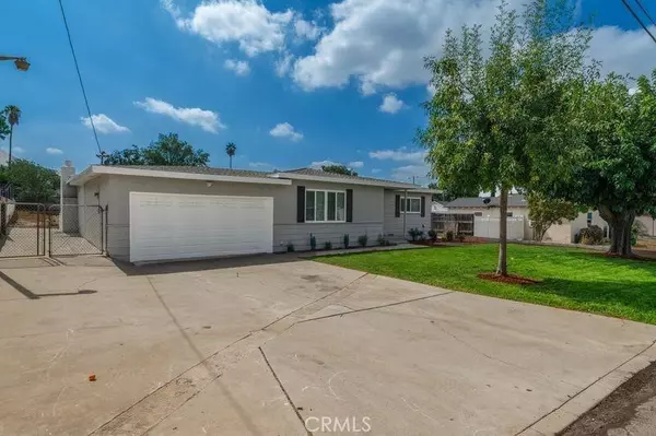 Grand Terrace, CA 92313,22643 Minona