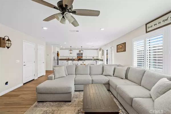 Fontana, CA 92336,6362 Gold Finch Way