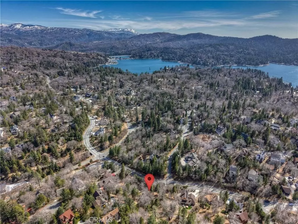 Lake Arrowhead, CA 92352,0 Lake DR