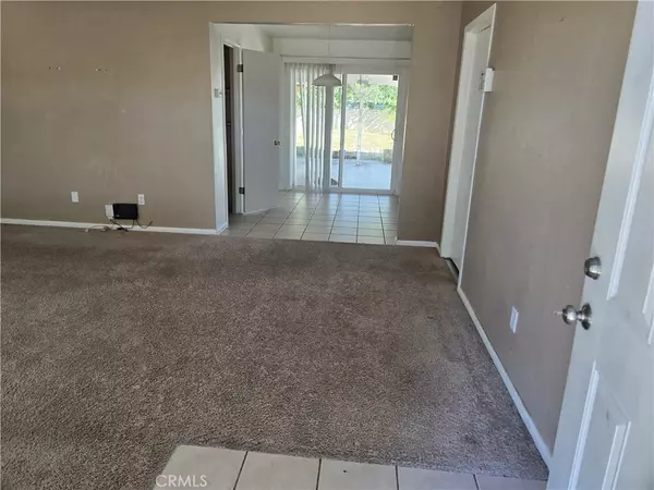 San Bernardino, CA 92407,4995 N Stoddard AVE