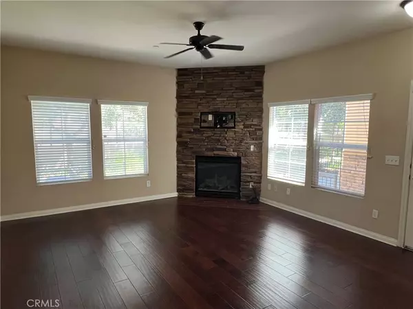 Redlands, CA 92373,1510 Orange AVE #205 & #902