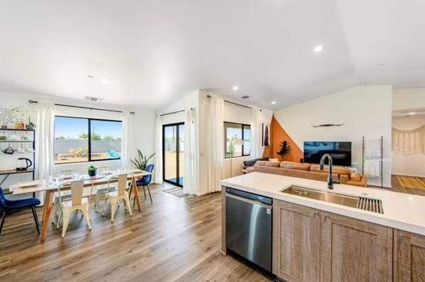 Yucca Valley, CA 92284,58186 Canterbury