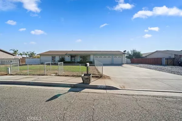 8372 45th St, Jurupa Valley, CA 92509