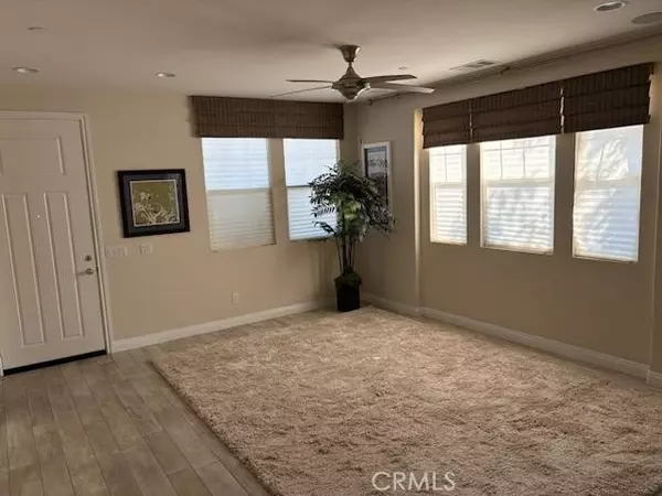 Fontana, CA 92336,16001 Chase #119