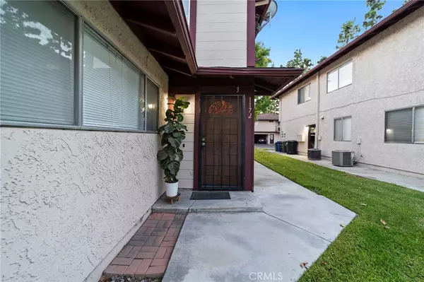 1172 W Calle De Las Estrellas #3, Azusa, CA 91702