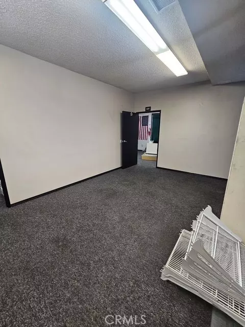 Apple Valley, CA 92307,16025 Kamana